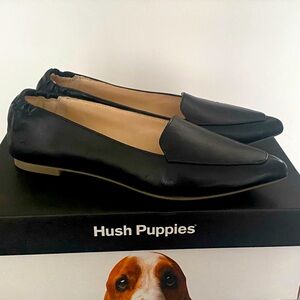 Hush Puppies Hazel Pointe Flat, Women's Size 8.5 M, Black Leather